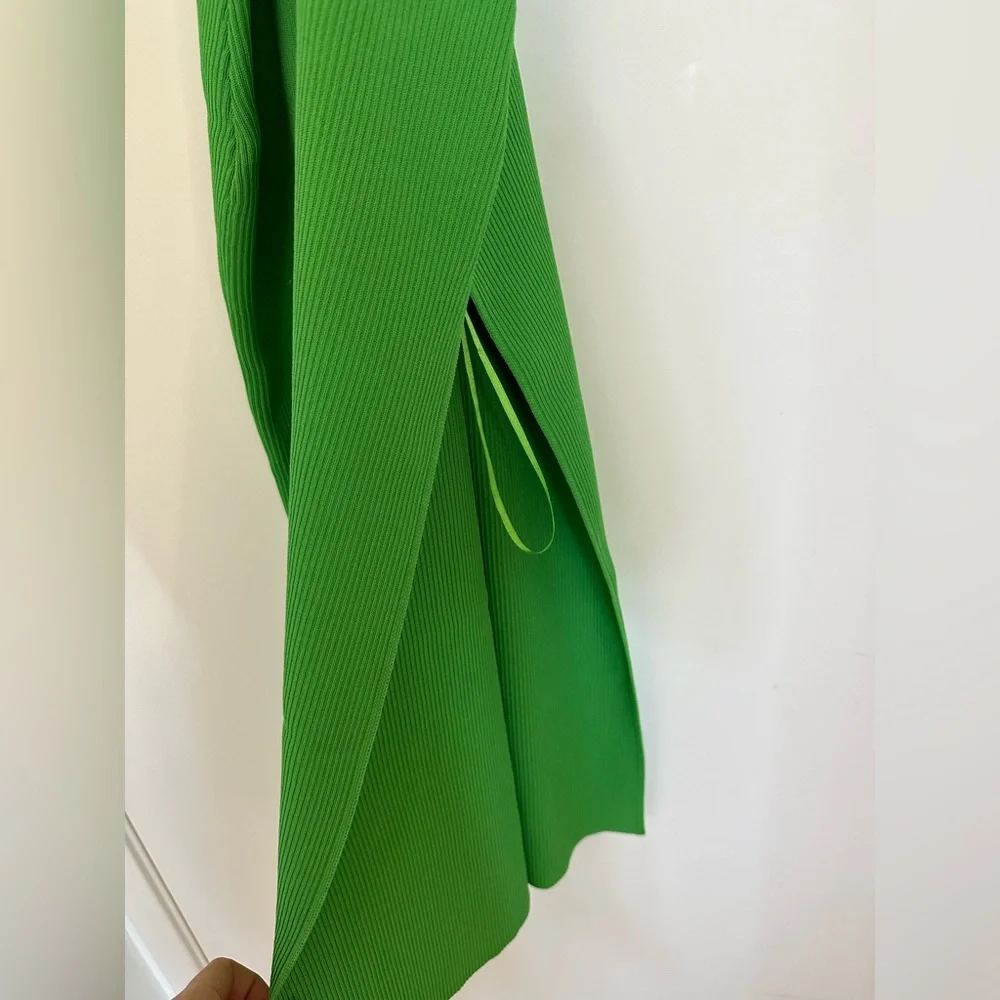 White Fox Green Ribbed Dress - Picture 4 of 6